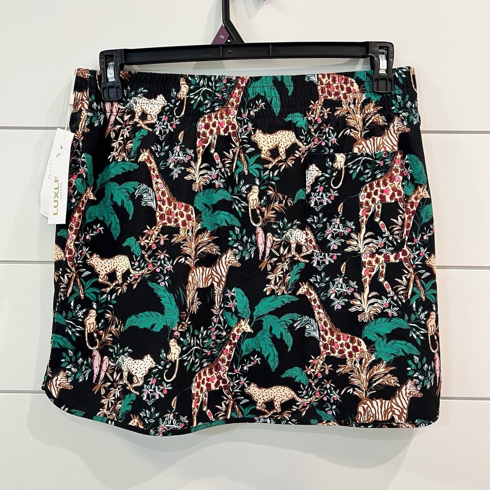 Lilly Pulitzer Luxletic Backcourt Dancing In The Moonlight Skort Medium NEW! - Picture 4 of 8